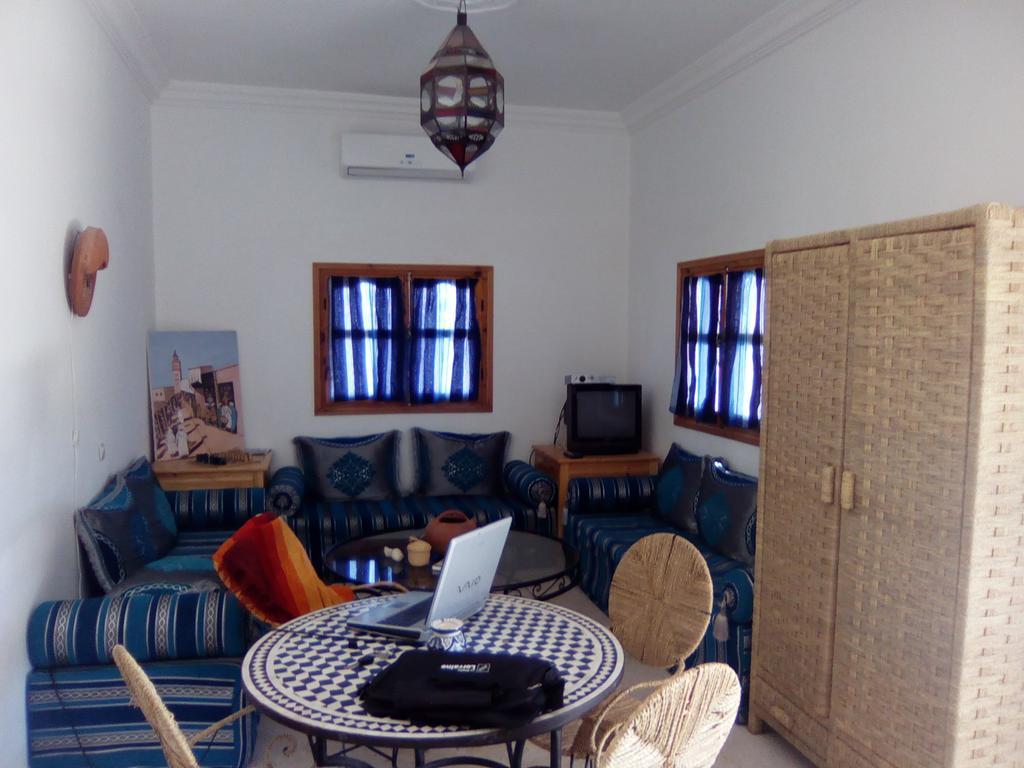 Chez Mouch Villa Ouarzazate Exterior foto